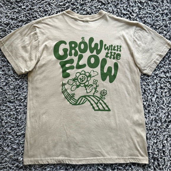 Of Mind Men’s Grow With the Flow T-Shirt - Picture 4 of 5